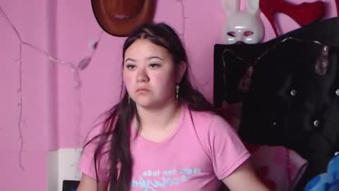 Snapshot of nikkirous_ chatting on January 20, 2025, 2:03 pm Nikkirous online show from January 20, 2025, 2:03 pm