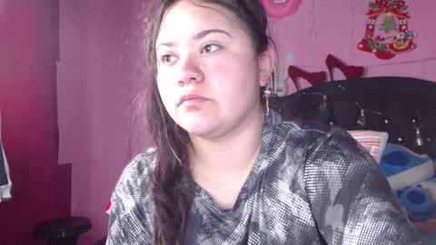 Snapshot of nikkirous_ chatting on February 13, 2025, 12:32 pm Nikkirous online show from February 13, 2025, 12:32 pm