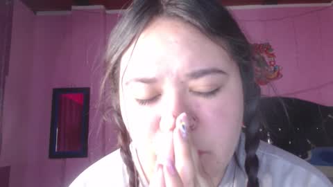 Snapshot of nikkirous_ chatting on October 10, 2025, 10:47 am Nikkirous online show from October 10, 2025, 10:47 am