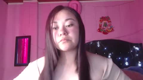 Snapshot of nikkirous_ chatting on November 15, 2025, 2:57 pm Nikkirous online show from November 15, 2025, 2:57 pm