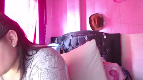 Nikkirous online show from February 3, 2026, 5:07 pm