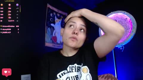 Nikky online show from March 27, 2026, 5:34 pm