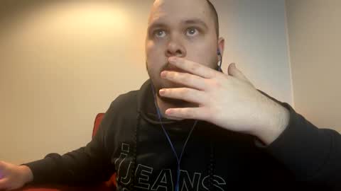 Snapshot of nikofromforest chatting on January 25, 2025, 9:57 pm nikofromforest online show from January 25, 2025, 9:57 pm