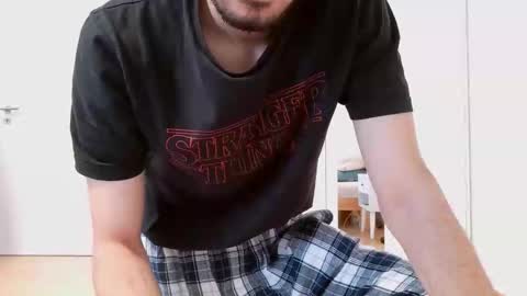 Nikolas online show from June 2, 2026, 12:18 pm