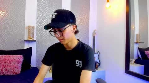 Snapshot of nikolay_gregori chatting on January 23, 2025, 5:56 am online show from January 23, 2025, 5:56 am