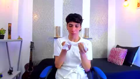 Snapshot of nikolay_gregori chatting on March 4, 2025, 7:08 am online show from March 4, 2025, 7:08 am