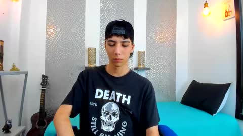 Snapshot of nikolay_gregori chatting on March 5, 2025, 4:56 am online show from March 5, 2025, 4:56 am