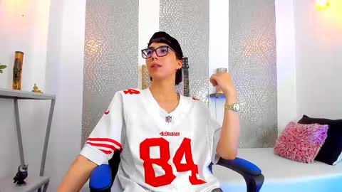 Snapshot of nikolay_gregori chatting on March 7, 2025, 10:13 am online show from March 7, 2025, 10:13 am