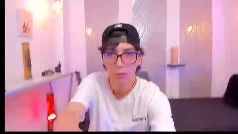 Snapshot of nikolay_gregori chatting on September 9, 2025, 4:01 am online show from September 9, 2025, 4:01 am