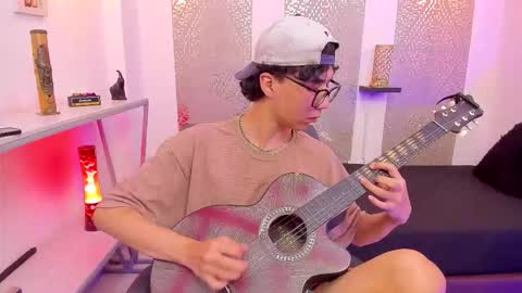 Snapshot of nikolay_gregori chatting on October 9, 2025, 5:05 am online show from October 9, 2025, 5:05 am