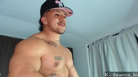 Niko online show from April 9, 2026, 4:01 am