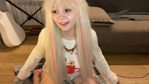 Snapshot of nikoli_naw chatting on July 27, 2026, 7:10 pm nikoli_naw online show from July 27, 2026, 7:10 pm