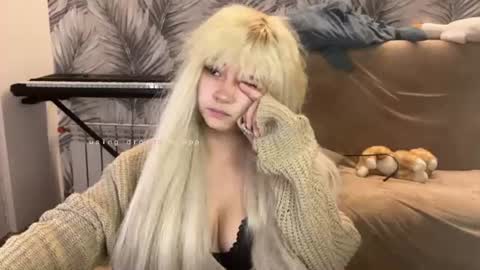 Snapshot of nikoli_naw chatting on August 5, 2026, 8:11 pm nikoli_naw online show from August 5, 2026, 8:11 pm