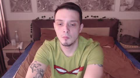 Snapshot of nikolos_vise chatting on January 18, 2025, 3:59 pm Nikolos online show from January 18, 2025, 3:59 pm