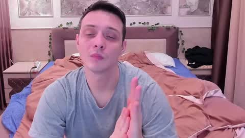 Snapshot of nikolos_vise chatting on January 24, 2025, 2:28 am Nikolos online show from January 24, 2025, 2:28 am