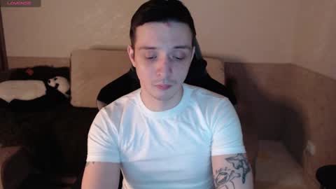 Snapshot of nikolos_vise chatting on January 31, 2025, 5:53 pm Nikolos online show from January 31, 2025, 5:53 pm