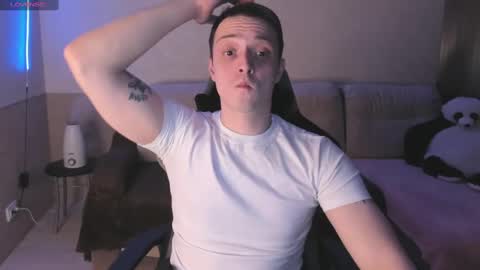 Snapshot of nikolos_vise chatting on February 4, 2025, 2:21 pm Nikolos online show from February 4, 2025, 2:21 pm