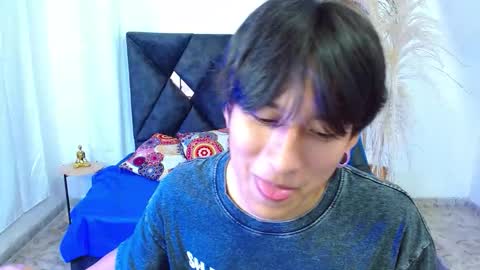 Niko online show from March 12, 2026, 2:12 pm