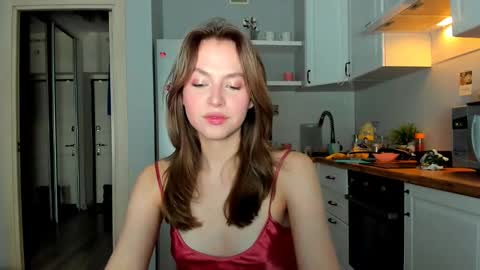 Snapshot of niky_jess chatting on February 3, 2025, 7:18 am Veronica online show from February 3, 2025, 7:18 am