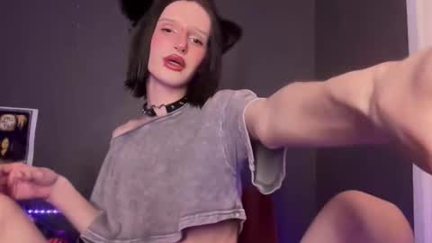 Snapshot of niky_long chatting on April 28, 2026, 1:04 am Niky online show from April 28, 2026, 1:04 am