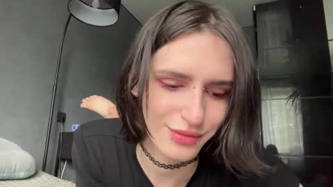 Snapshot of niky_long chatting on May 29, 2026, 10:24 am Niky online show from May 29, 2026, 10:24 am