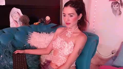 Snapshot of nikyastark chatting on December 2, 2024, 7:14 am Niky A Stark online show from December 2, 2024, 7:14 am