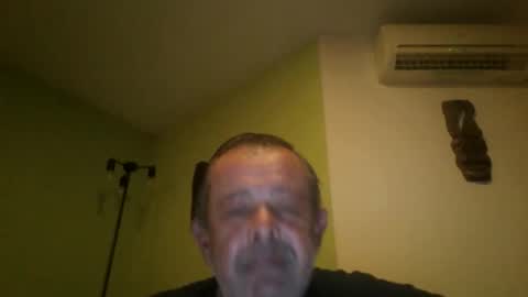 Snapshot of nikyo419 chatting on October 6, 2025, 3:37 am nikyo419 online show from October 6, 2025, 3:37 am