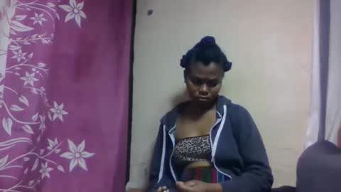 nilah online show from November 10, 2025, 1:26 am