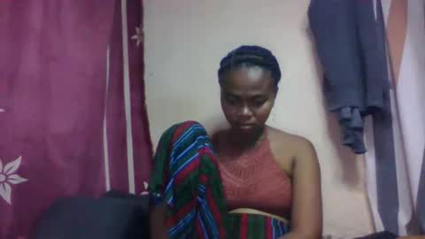 nilah online show from November 17, 2025, 2:56 pm