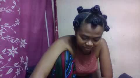 nilah online show from December 16, 2025, 4:45 pm