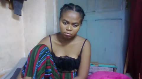nilah online show from May 13, 2026, 5:38 am
