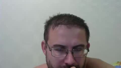 Snapshot of nilko80 chatting on October 4, 2025, 7:34 pm nilko80 online show from October 4, 2025, 7:34 pm