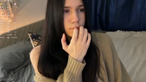 Jennet online show from January 7, 2025, 1:57 pm