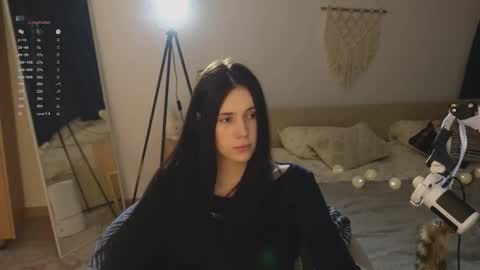 Snapshot of nimfaheart chatting on February 17, 2026, 6:58 pm Jennet online show from February 17, 2026, 6:58 pm