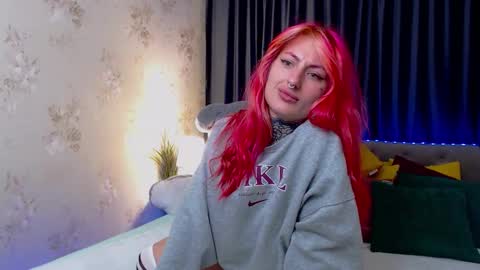 Nina online show from October 3, 2025, 5:59 am