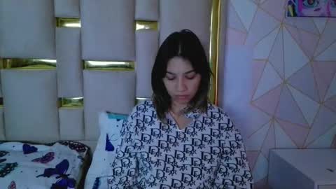 Nina Carther online show from December 20, 2025, 11:06 am