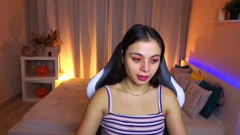 Ketrin online show from November 21, 2025, 3:16 am