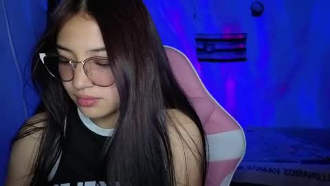 nina_hot59 online show from May 28, 2026, 2:31 am