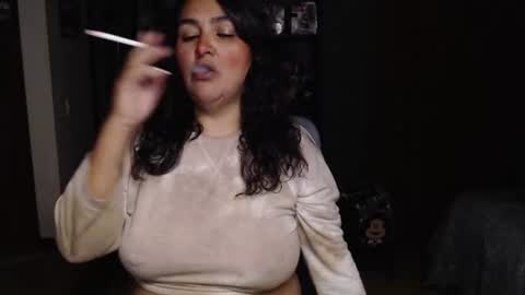 Snapshot of nina_moonbeam chatting on July 4, 2026, 1:56 am Nina Moon online show from July 4, 2026, 1:56 am