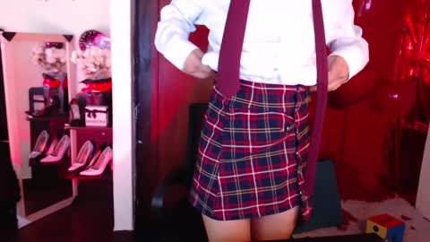 Snapshot of nina_paige chatting on February 16, 2025, 7:48 am nina online show from February 16, 2025, 7:48 am