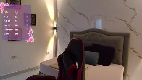 N I N A  online show from February 18, 2026, 11:06 am