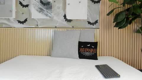 NINA online show from October 23, 2025, 12:15 pm