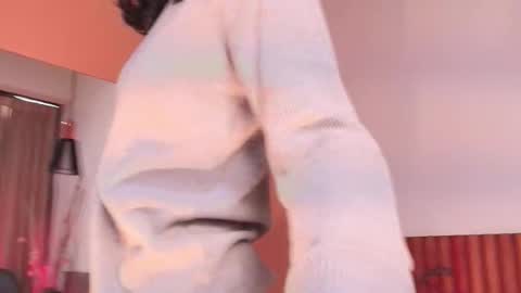 Nina online show from October 30, 2025, 6:30 pm