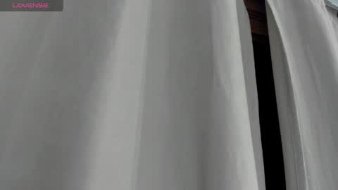 Snapshot of ninacrave_ chatting on May 31, 2026, 2:31 am Nina online show from May 31, 2026, 2:31 am