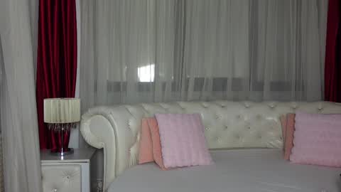 NinaCrystal online show from February 11, 2025, 6:40 am