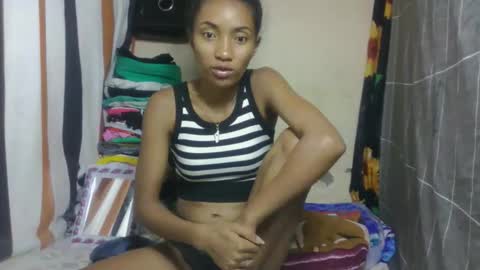 ninaeaa online show from March 24, 2026, 9:42 pm