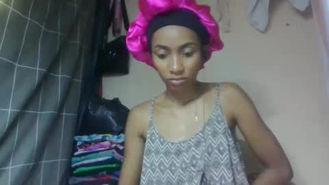 ninaeaa online show from April 22, 2026, 4:26 am