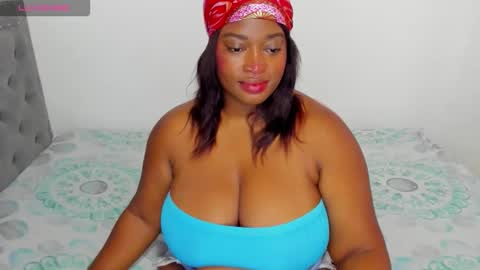 Snapshot of ninagrey03 chatting on February 17, 2026, 10:49 pm Valentina online show from February 17, 2026, 10:49 pm