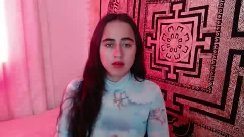 N I N A online show from November 2, 2025, 7:16 pm