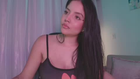 Snapshot of ninamichelle_ chatting on February 27, 2025, 5:13 am Nina online show from February 27, 2025, 5:13 am